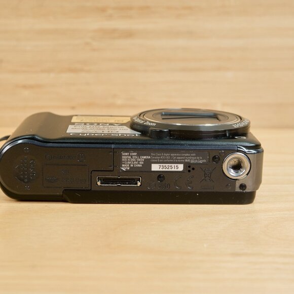 Sony Cyber-shot DSC-HX5V Digital Camera / 10.2MP, 10x Zoom, Full HD Video, Teste - Picture 8 of 9
